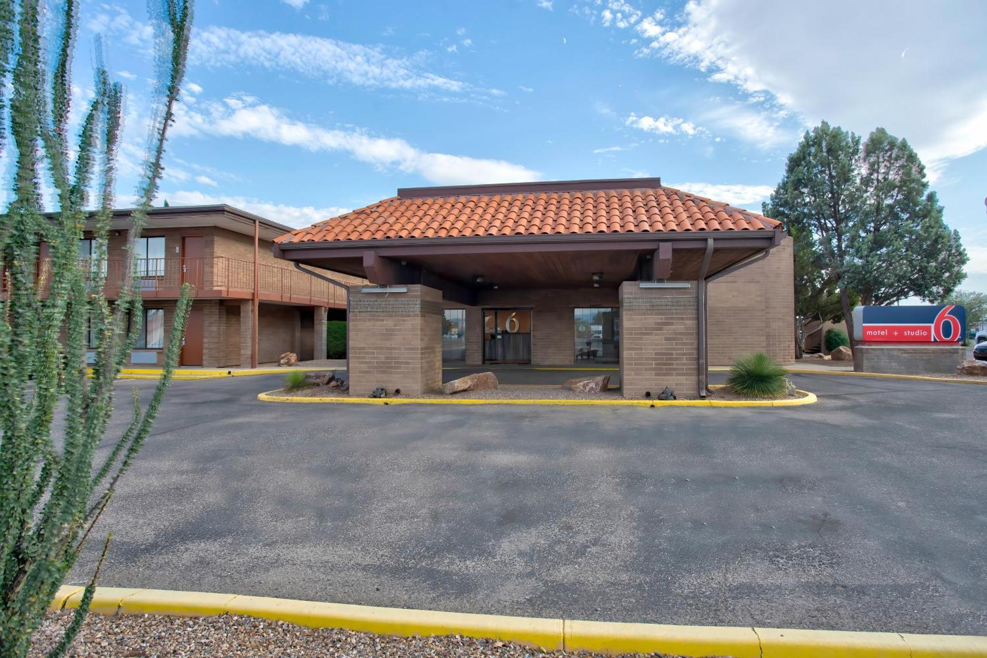 Studio 6 Suites Willcox Az Exterior photo